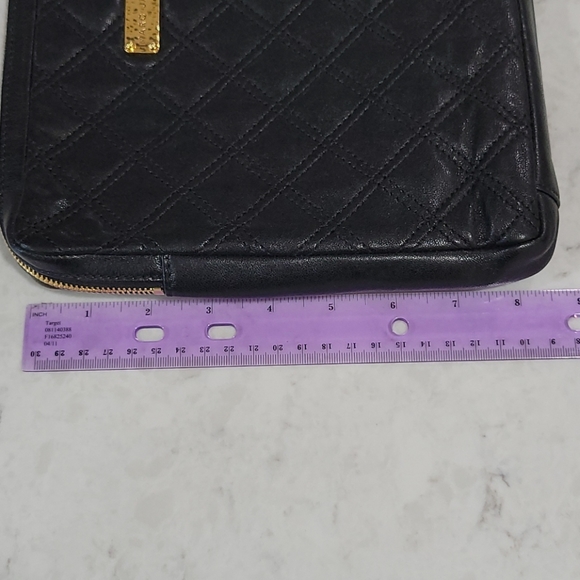 Marc Jacobs iPad case - Picture 7 of 9